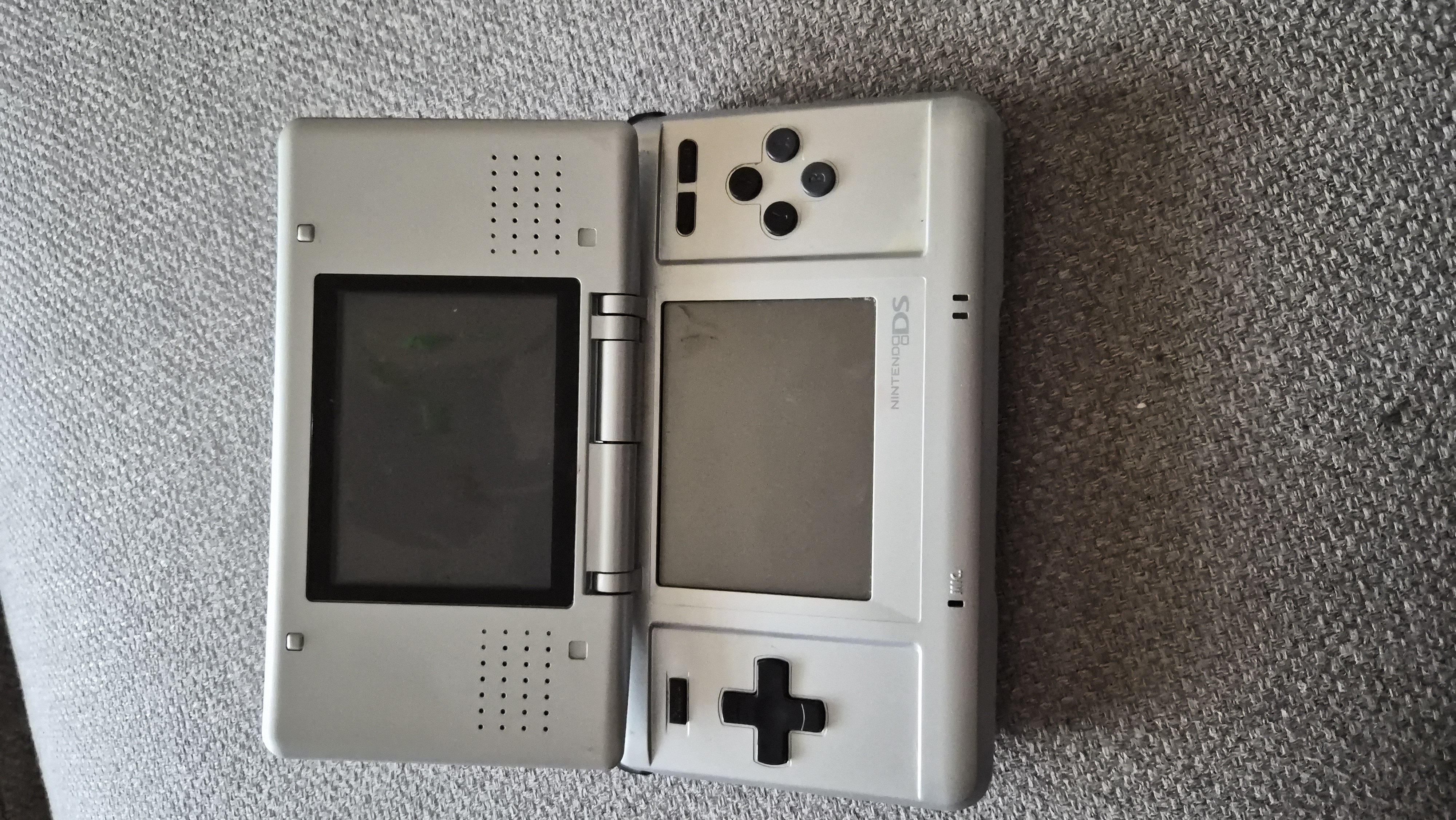 Nintendo DS