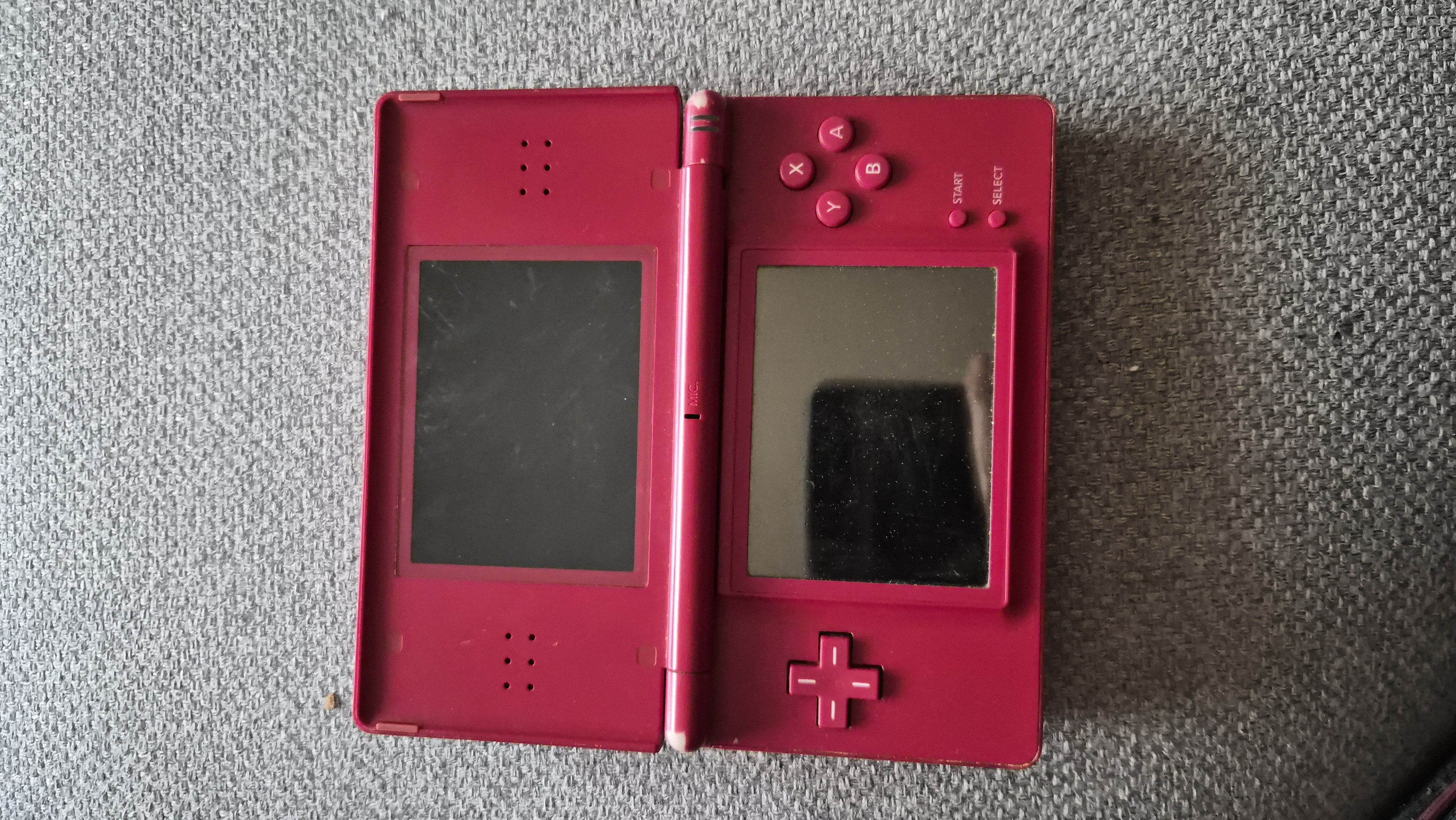 Nintendo DS Lite